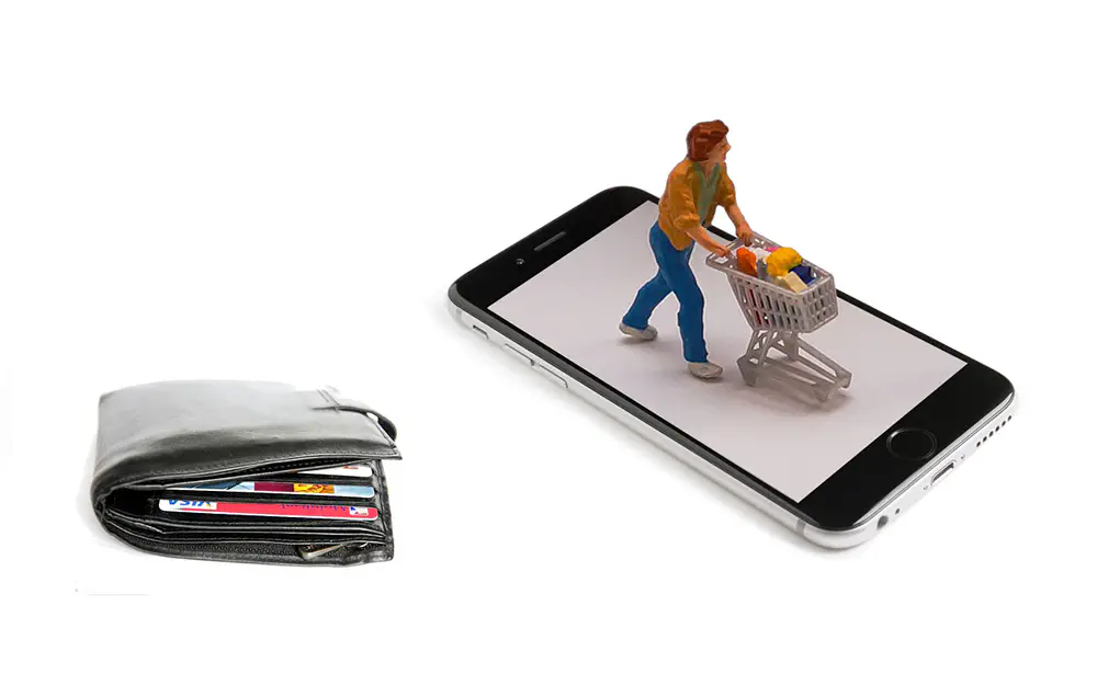 Retail Business Goes Mobile: How to Create a Good Retail App?