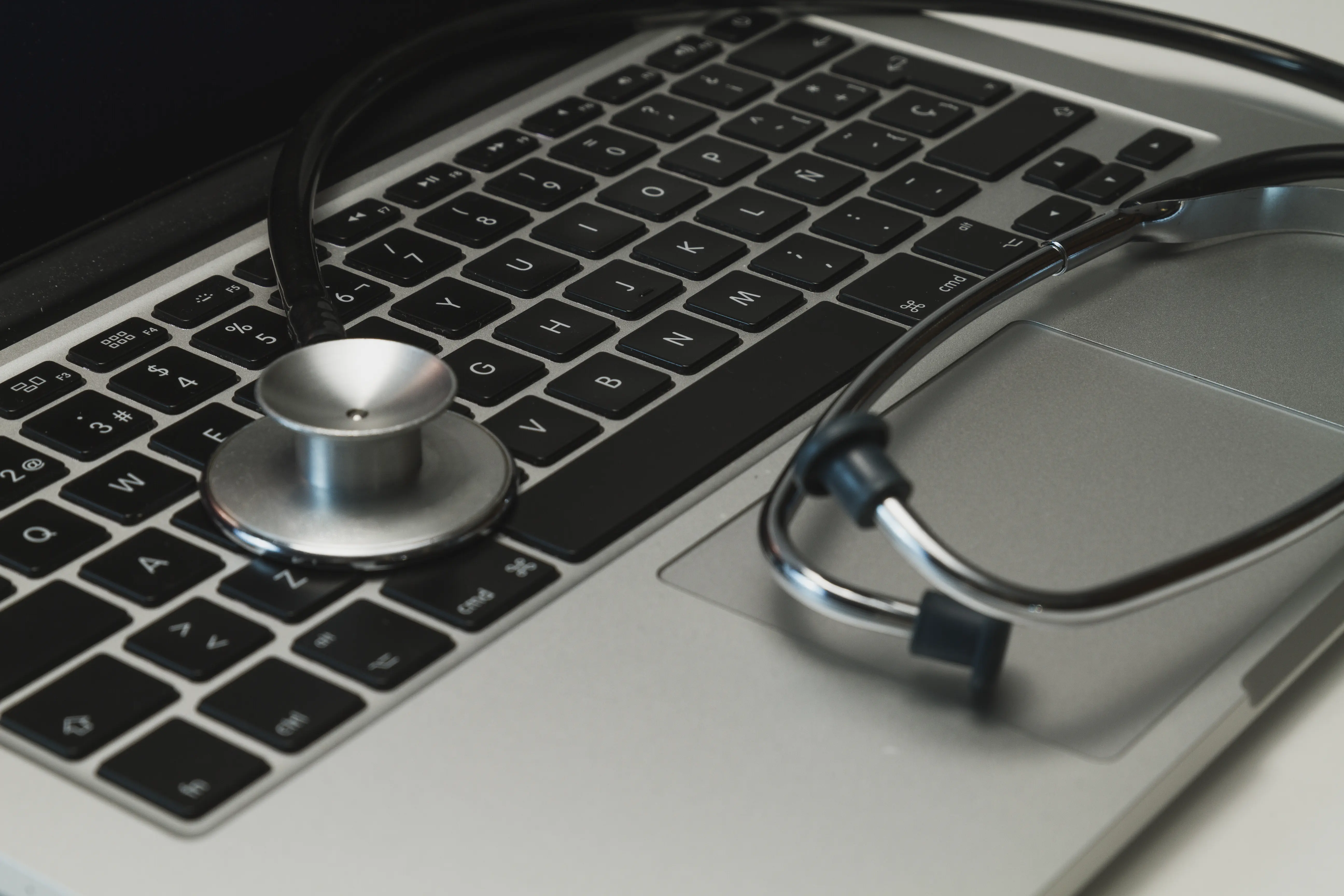 Tackling The Major Challenges of HIPAA-Compliant eCommerce